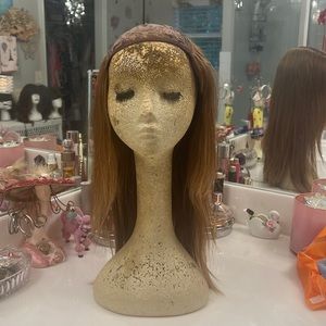 Adorable fall for hats!  💯 Human Hair pre-owned fall.